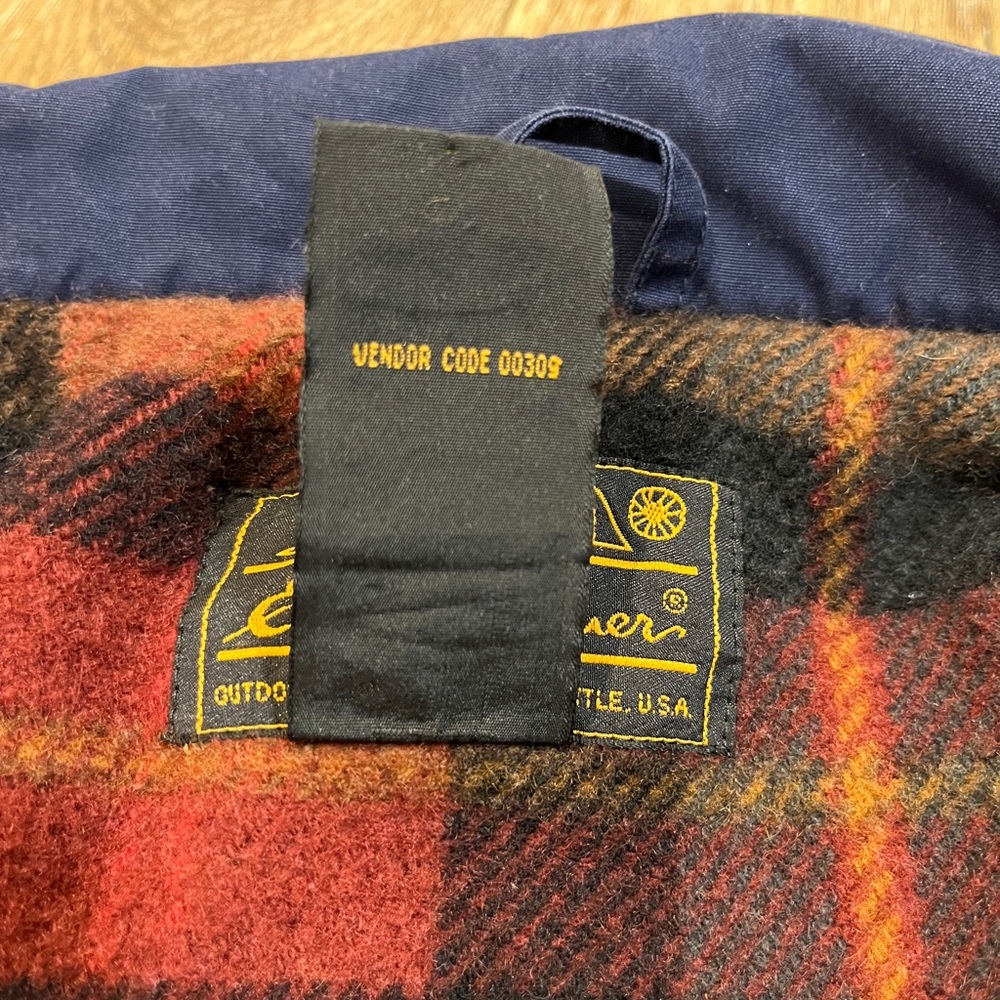 Vintage Men’s Eddie Bauer Wool-Lined Mountain Parka - Picture 5 of 5